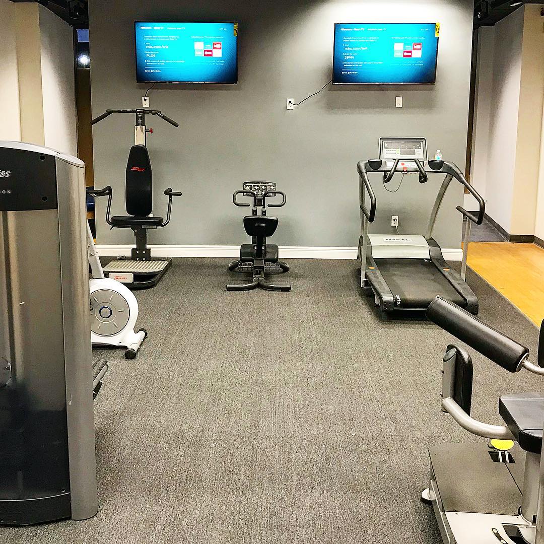 Treatment room inside the Instinct Health Care Miami Gardens clinic